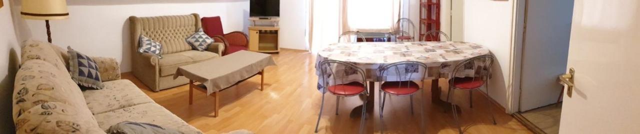 Ilona Apartmanok Balatonboglár Buitenkant foto